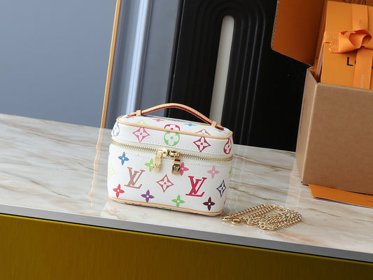 The Iv Murakami Takashi Nice mini Nano cosmetic bag