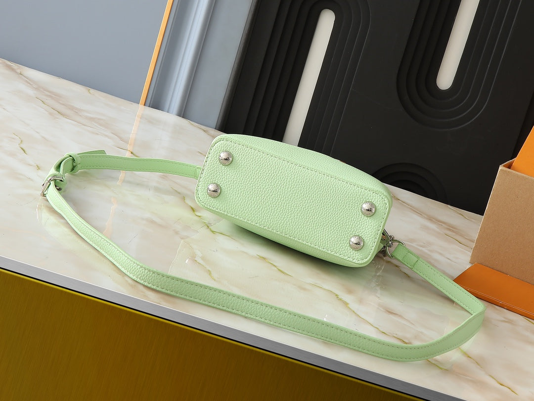 Capucines mini handbag